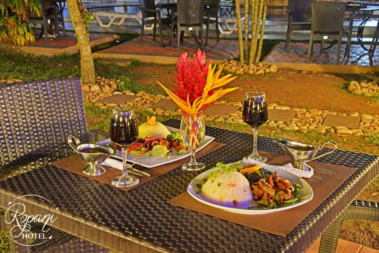 Ropani Hotel Kitende Luaran gambar